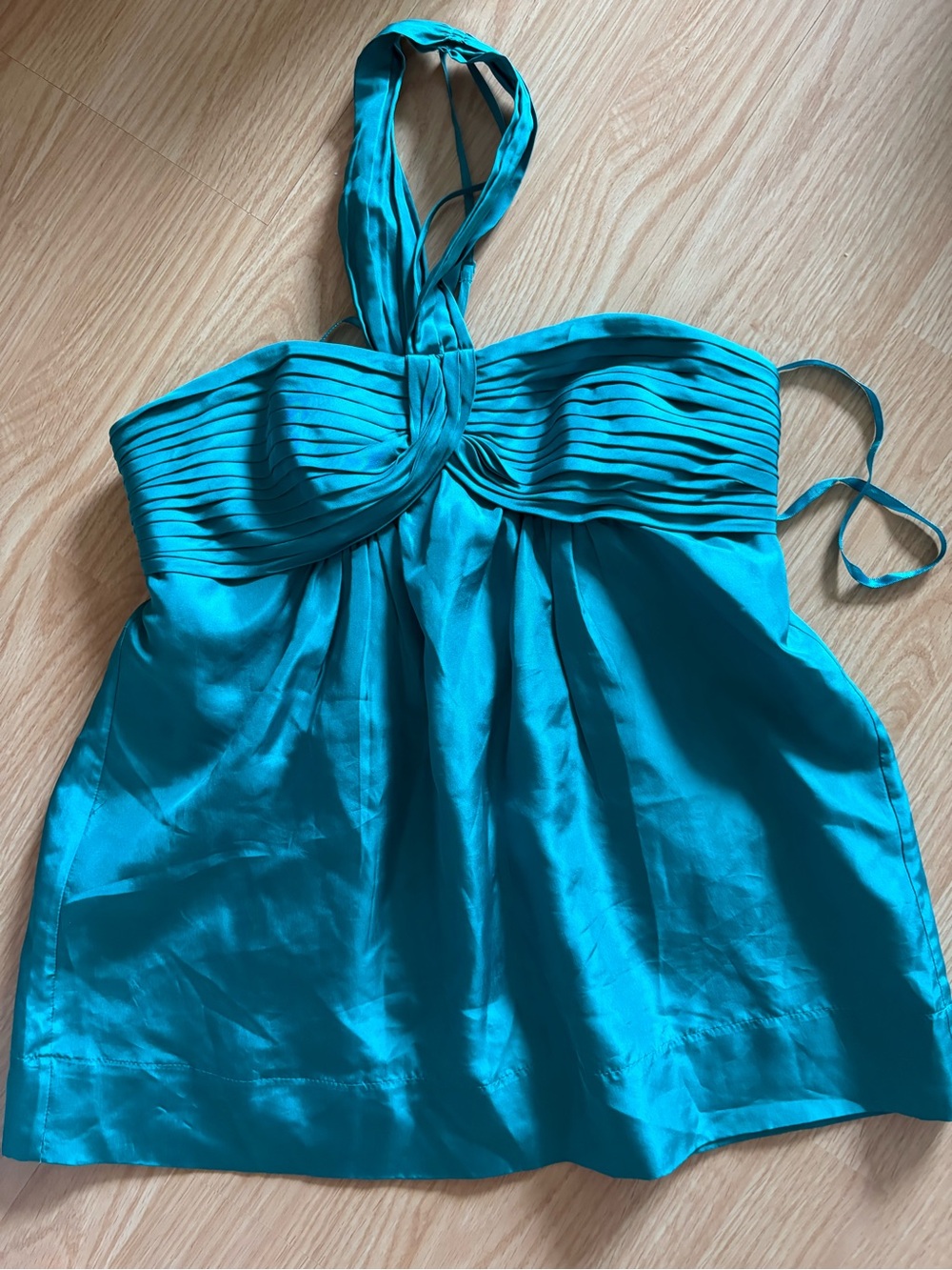 BCBG Max Azria 100% Silk Turquoise Halter Pleated Bust Satin Top